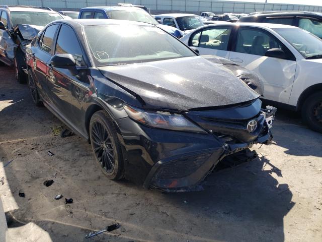 2021 toyota camry se