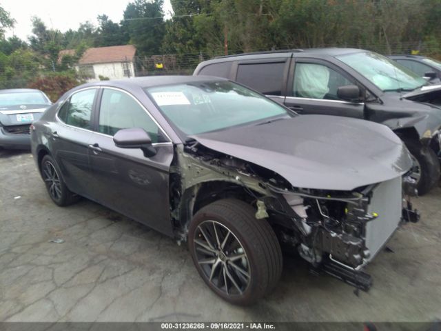 2021 toyota camry