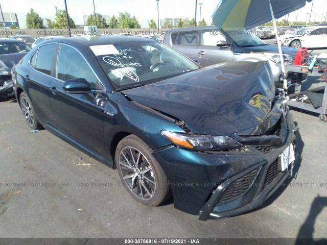 2021 toyota camry