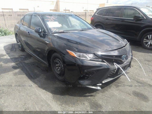 2020 toyota camry