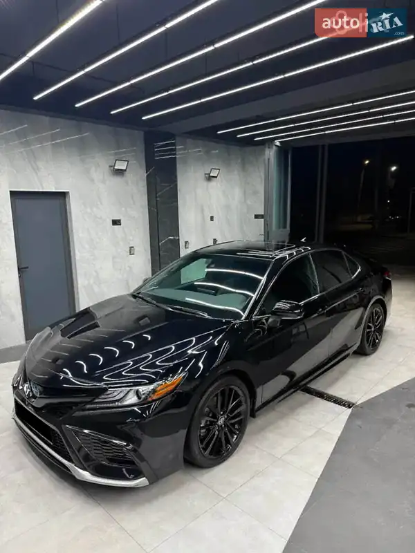 2021 toyota camry