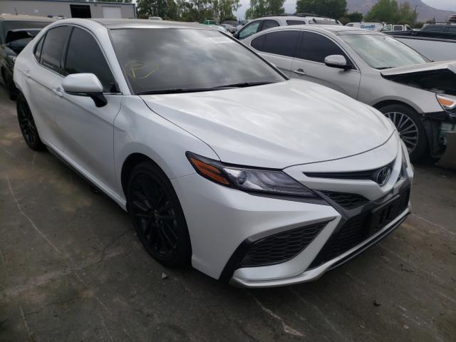 2021 toyota camry xse