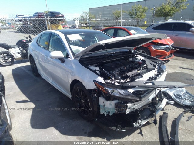 2021 toyota camry