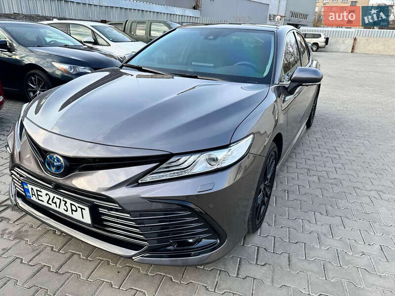 2022 toyota camry