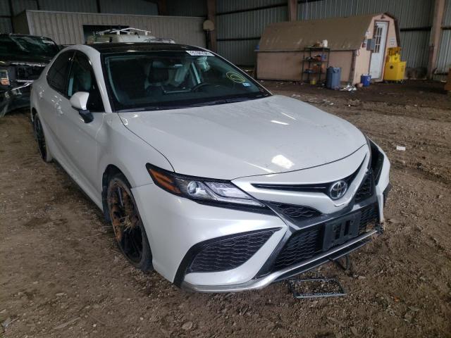 2021 toyota camry xse