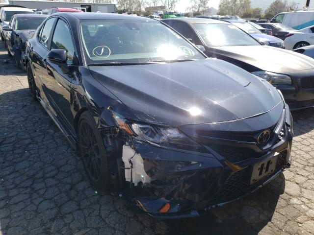 2020 toyota camry trd