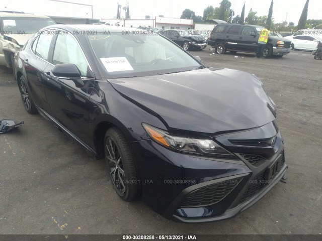 2021 toyota camry