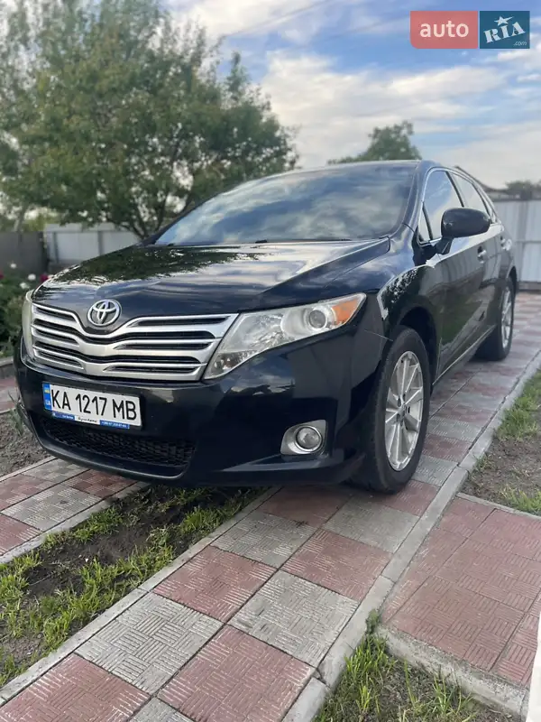 2011 toyota venza