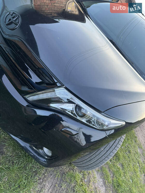 2013 toyota venza
