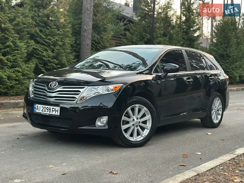 2010 toyota venza