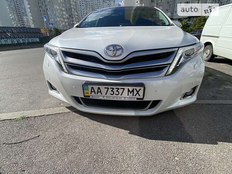 2013 toyota venza