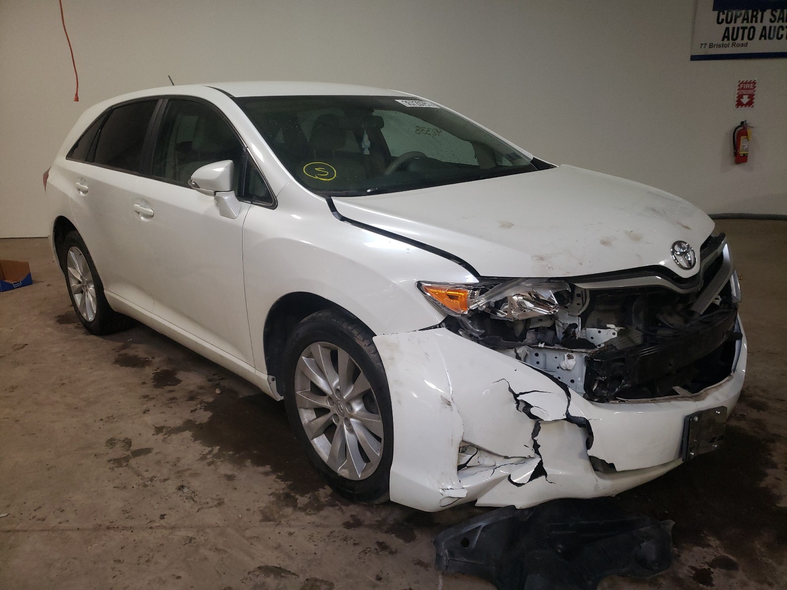 2013 toyota venza le