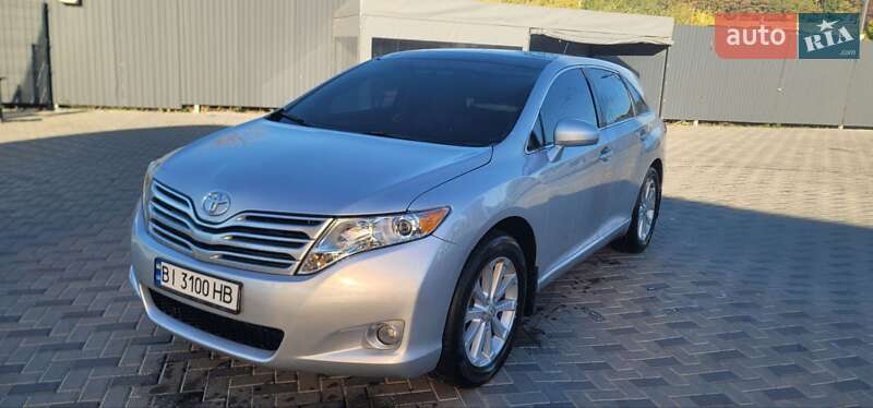 2010 toyota venza