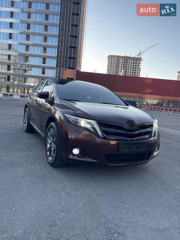 2013 toyota venza