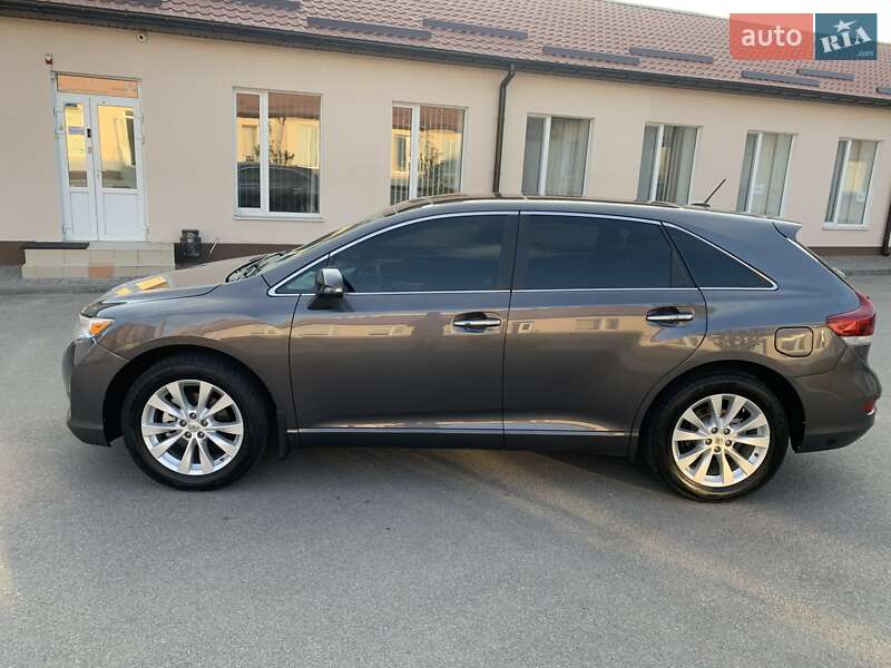 2013 toyota venza