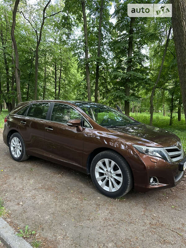 2014 toyota venza
