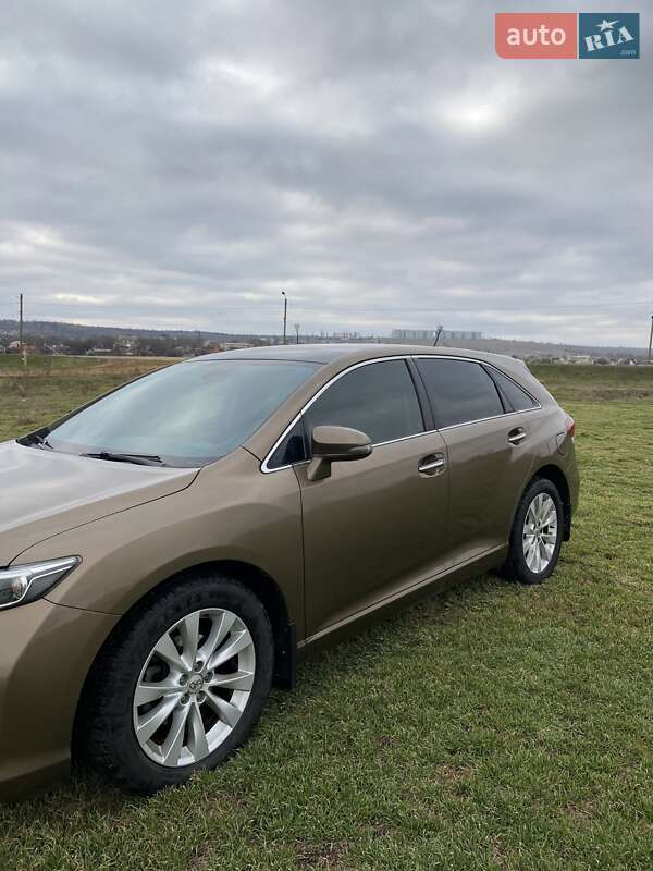 2013 toyota venza