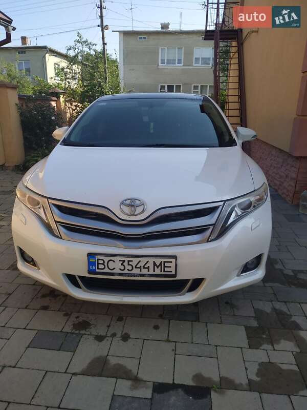 2014 toyota venza