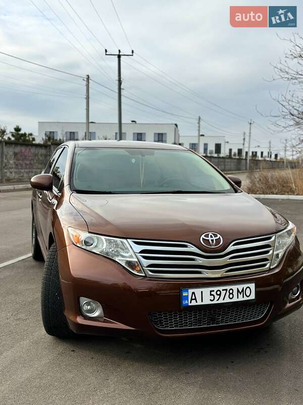 2011 toyota venza