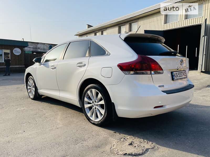 2016 toyota venza