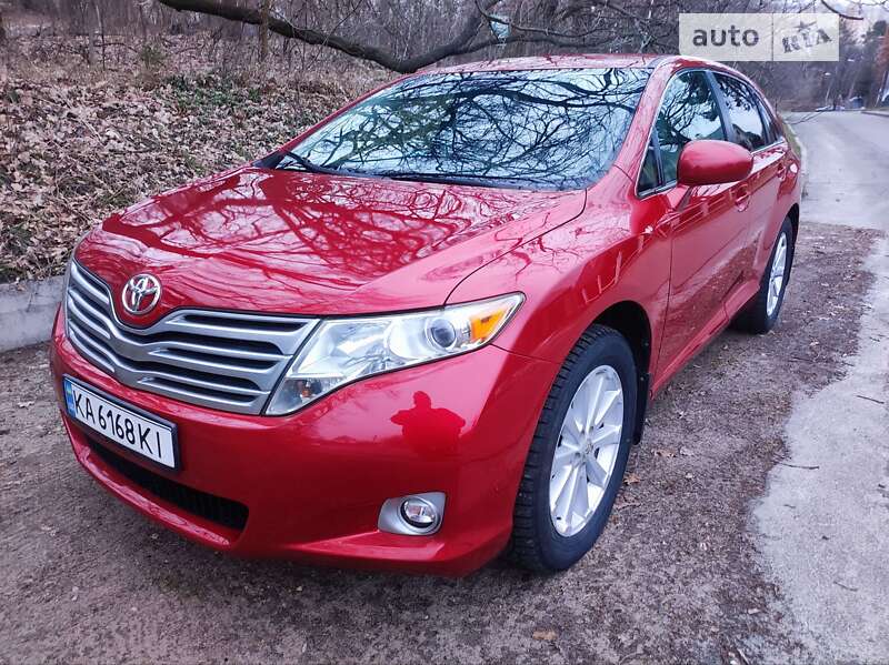 2010 toyota venza