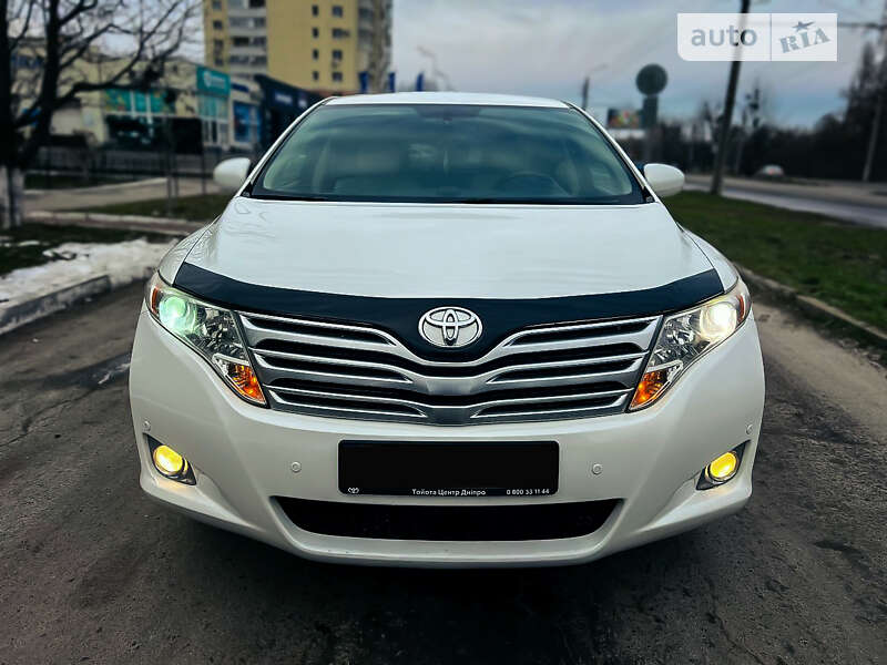 2010 toyota venza