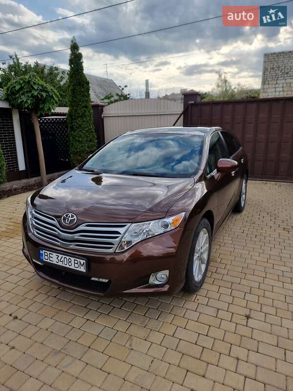 2011 toyota venza