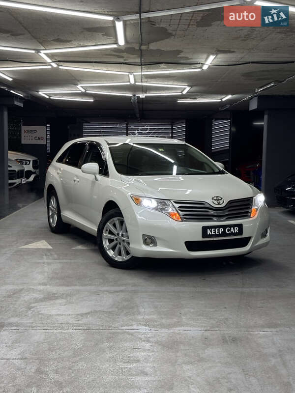 2011 toyota venza