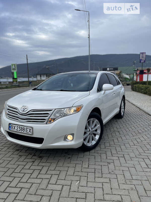 2011 toyota venza