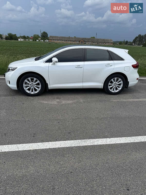 2013 toyota venza