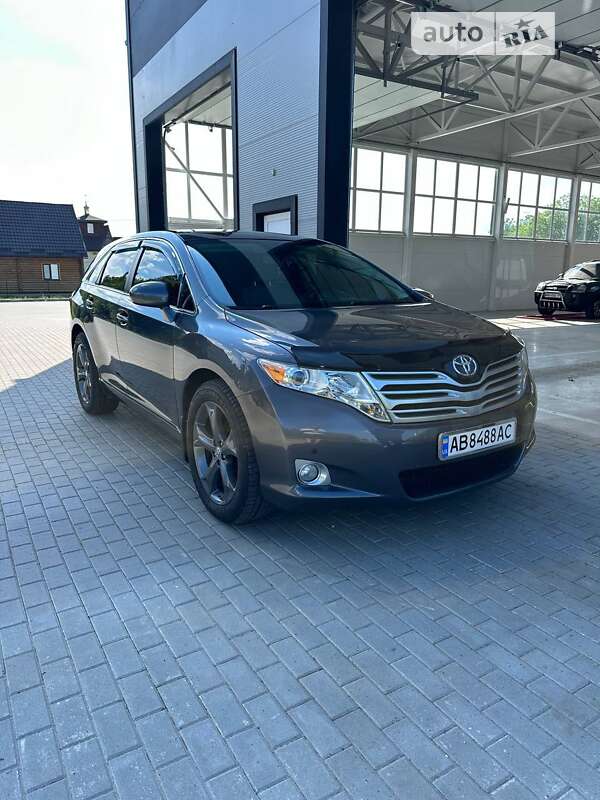2011 toyota venza