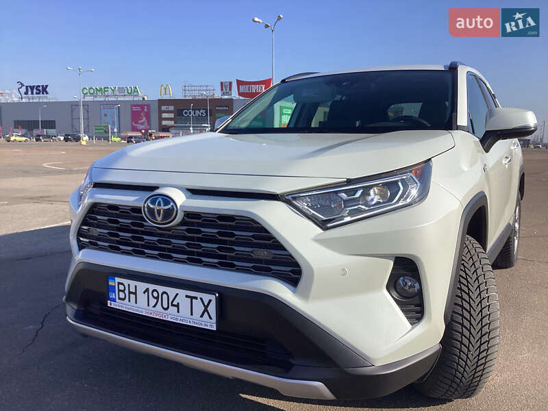 2021 toyota rav4