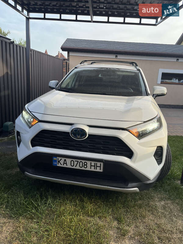 2021 toyota rav4
