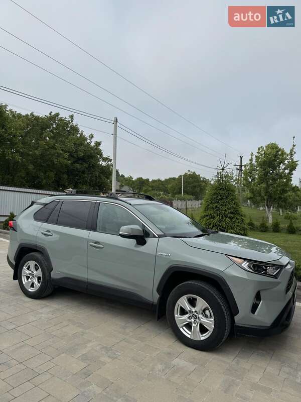 2021 toyota rav4