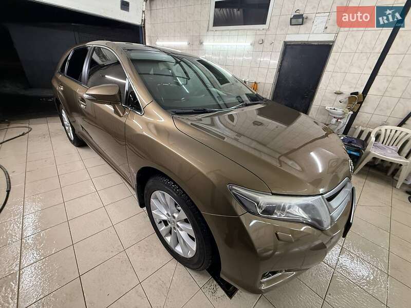 2014 toyota venza