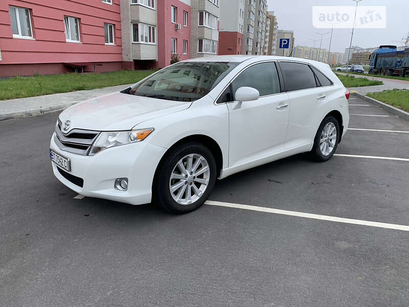2011 toyota venza