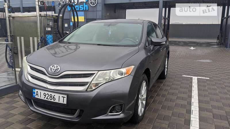 2012 toyota venza