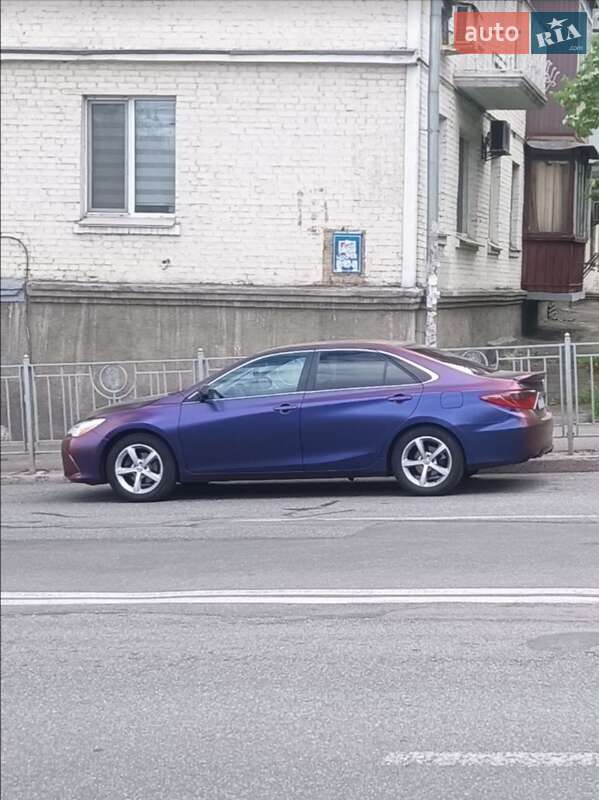 2015 toyota camry