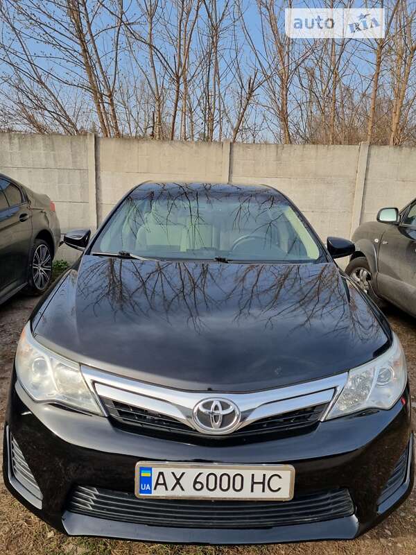 2013 toyota camry