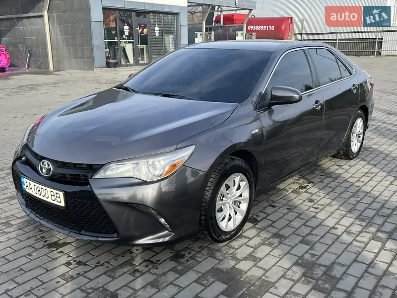 2015 toyota camry