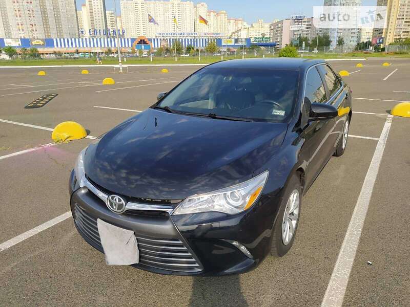 2015 toyota camry