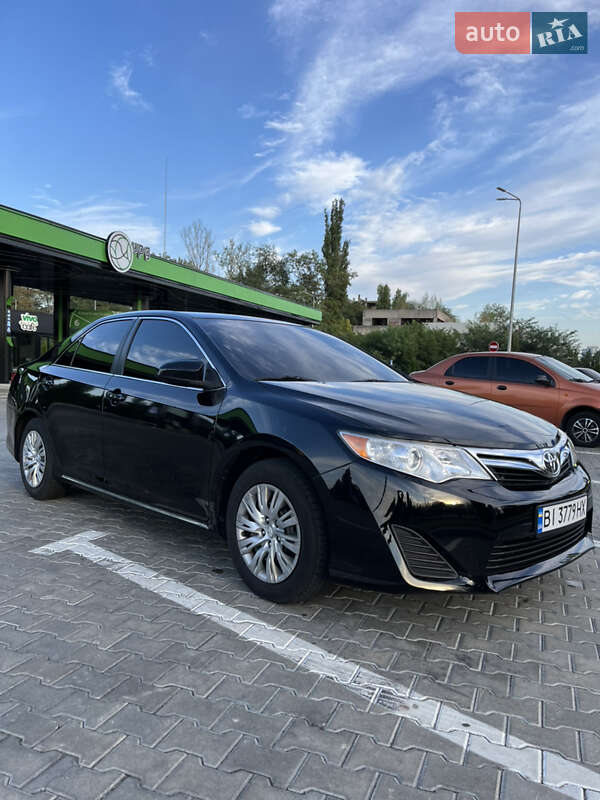 2012 toyota camry