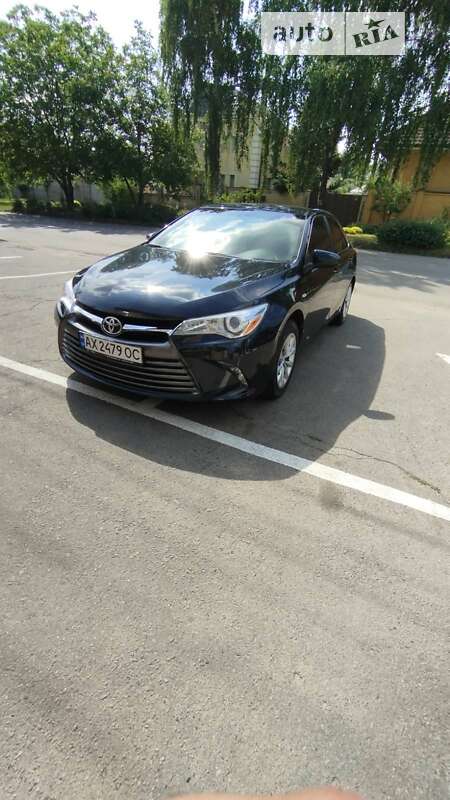 2015 toyota camry