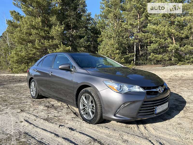 2016 toyota camry