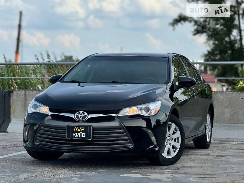 2015 toyota camry