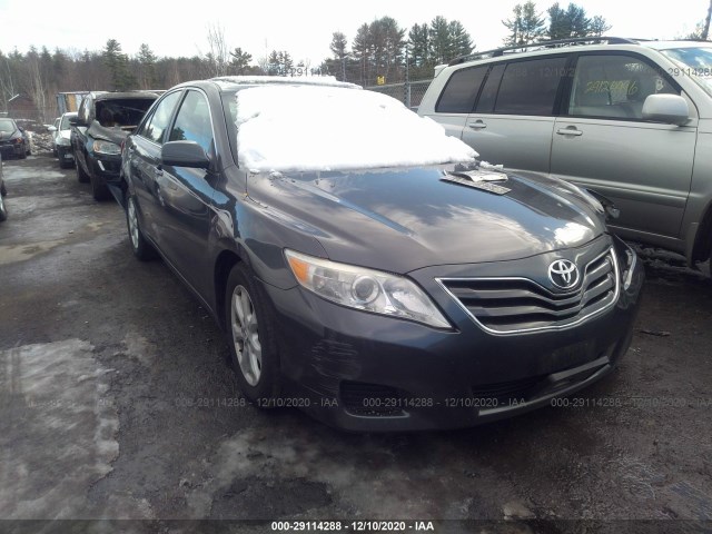 2011 toyota camry