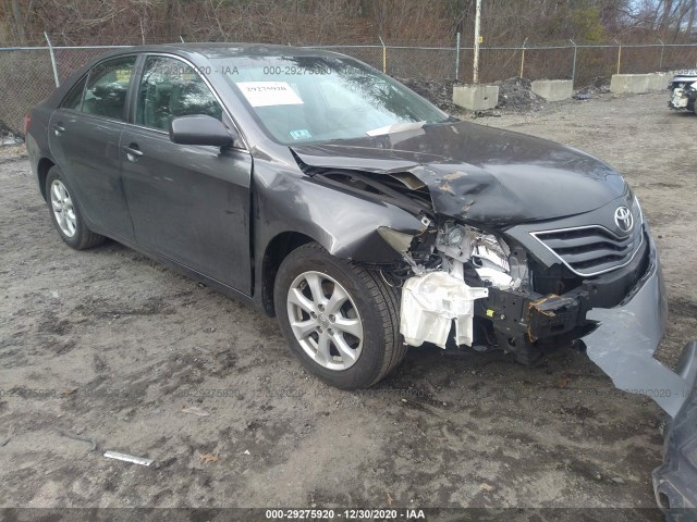 2011 toyota camry