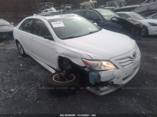 2011 toyota camry