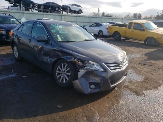 2011 toyota camry base