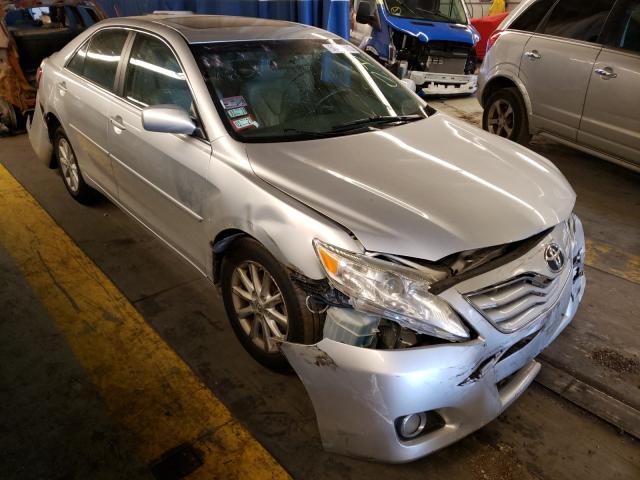 2011 toyota camry base